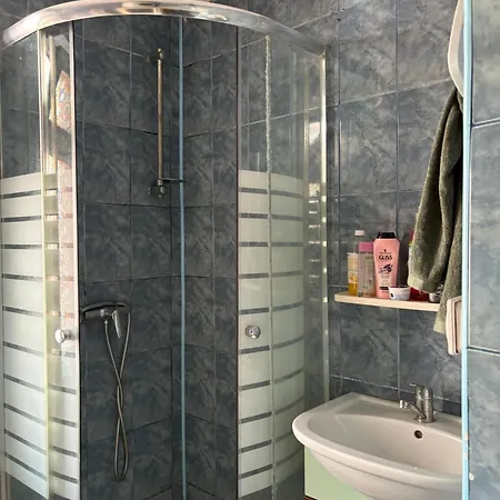 Apartment Prietenos Bucharest